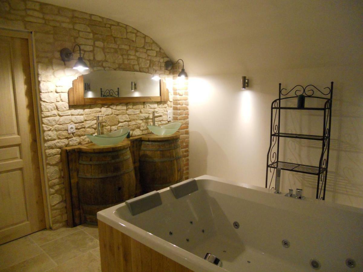 Gite La Nuit Etoilee Chez Champagne Mathelin Mareuil-le-Port Buitenkant foto
