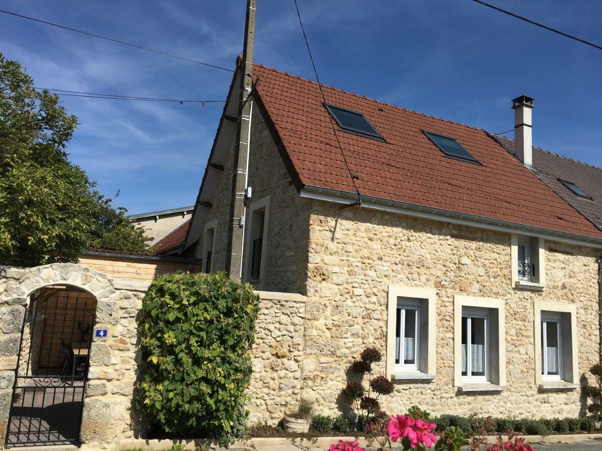 Gite La Nuit Etoilee Chez Champagne Mathelin Mareuil-le-Port Buitenkant foto
